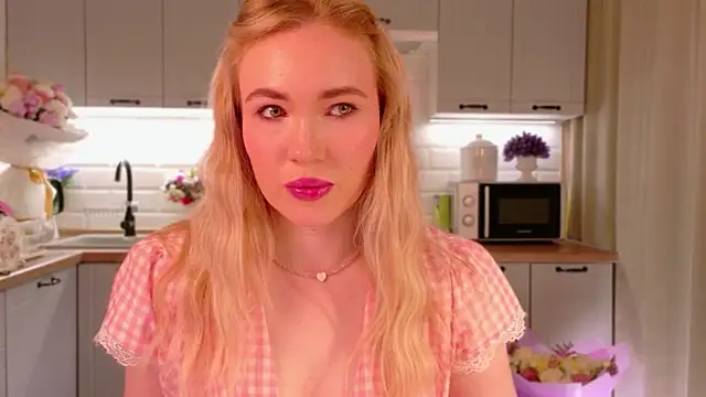 Snapshot of Veronika_Mitchel chatting on November 29, 2025, 3:04 pm Veronika Mitchel online show from November 29, 2025, 3:04 pm