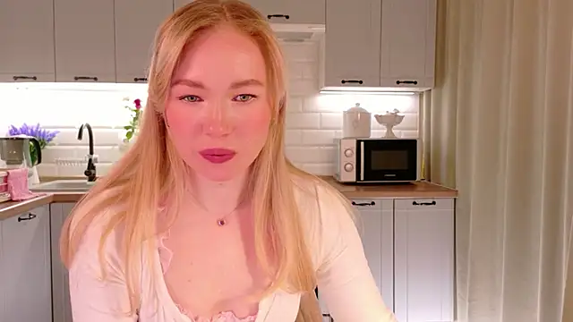 Snapshot of Veronika_Mitchel chatting on February 16, 2026, 4:47 pm Veronika Mitchel online show from February 16, 2026, 4:47 pm