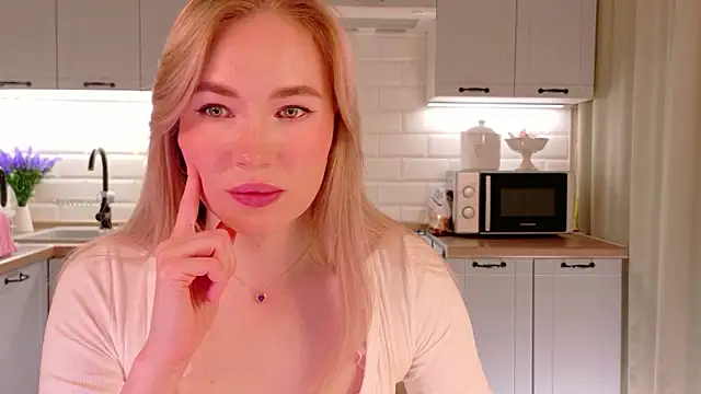 Snapshot of Veronika_Mitchel chatting on February 19, 2026, 4:14 pm Veronika Mitchel online show from February 19, 2026, 4:14 pm