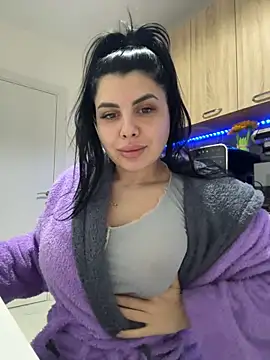 Snapshot of Scarlett-Dream chatting on March 16, 2026, 4:07 am Scarlett-Dream online show from March 16, 2026, 4:07 am