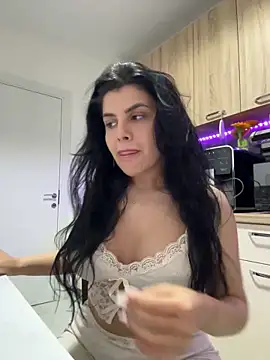 Scarlett-Dream online show from April 25, 2026, 6:27 am