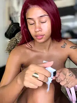 stormyy  online show from September 17, 2025, 9:05 pm