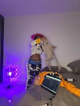 stormyy  online show from October 22, 2025, 11:37 pm