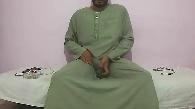 foxsanSs online show from October 8, 2025, 10:51 pm