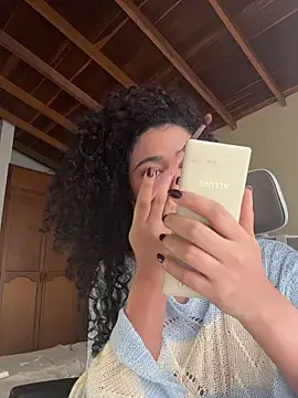 Snapshot of GabriSaenz chatting on February 24, 2026, 1:31 pm GabriSaenz online show from February 24, 2026, 1:31 pm