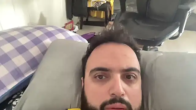 Snapshot of Jonnybigccookk69 chatting on October 22, 2025, 7:02 pm Jonnybigccookk69 online show from October 22, 2025, 7:02 pm