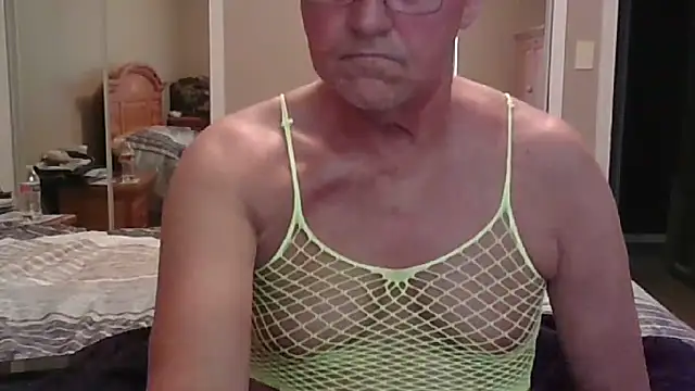 Snapshot of takeitall101 chatting on June 7, 2026, 6:44 pm takeitall101 online show from June 7, 2026, 6:44 pm