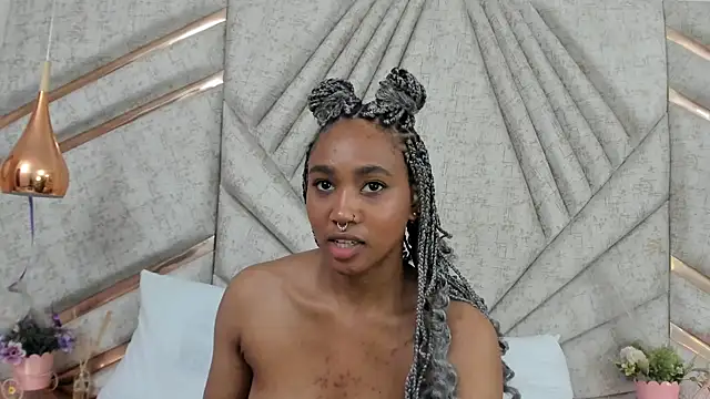 AgataRinaldi online show from February 24, 2025, 8:25 pm