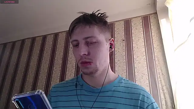 darienlarge online show from February 25, 2025, 2:44 pm