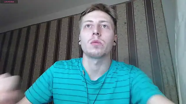 darienlarge online show from February 25, 2025, 5:47 pm