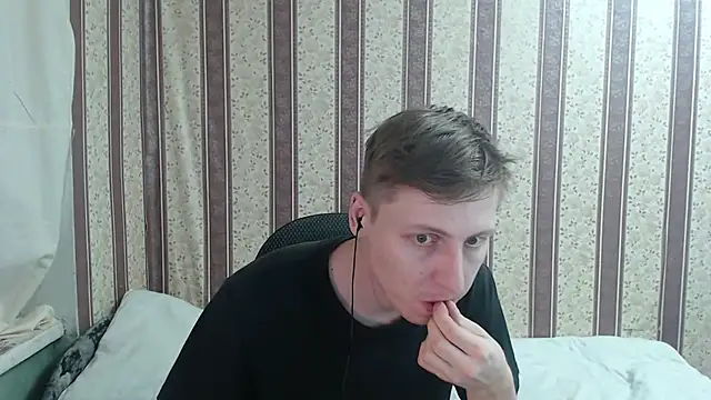 darienlarge online show from March 10, 2025, 7:40 pm