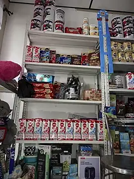 sammyqueenx21 online show from February 19, 2025, 1:39 pm