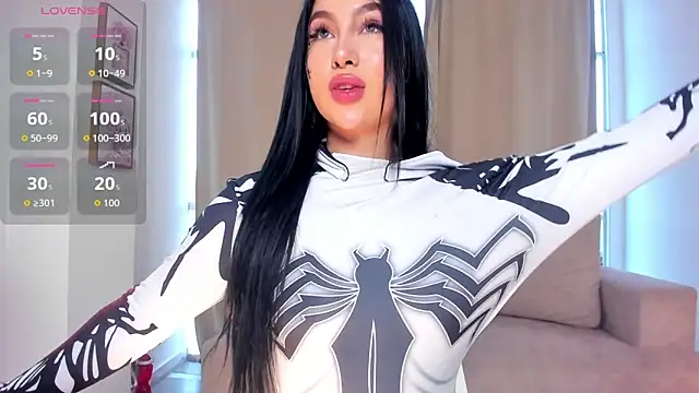 Snapshot of barbie_es chatting on October 31, 2025, 3:02 pm barbie es online show from October 31, 2025, 3:02 pm