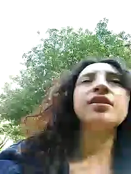 Snapshot of _Laary chatting on December 14, 2024, 7:46 pm Laary online show from December 14, 2024, 7:46 pm