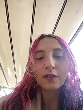 Snapshot of _Laary chatting on September 14, 2025, 8:41 pm Laary online show from September 14, 2025, 8:41 pm