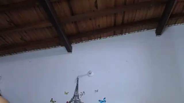 Nicolle Milf online show from November 29, 2025, 6:22 pm