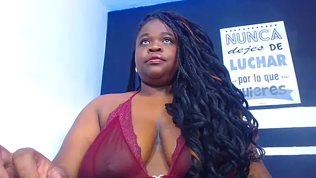 YeminaLeman online show from June 3, 2026, 2:33 pm