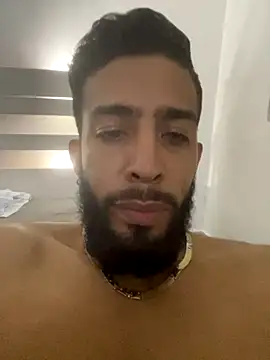 Alessandro  Rossi online show from September 22, 2025, 9:28 pm