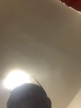 Snapshot of KingB8r chatting on October 18, 2025, 11:27 pm KingB8r online show from October 18, 2025, 11:27 pm