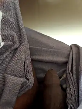 Snapshot of malluflash chatting on March 13, 2026, 8:43 am malluflash online show from March 13, 2026, 8:43 am