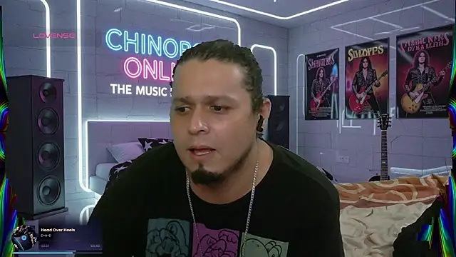 Snapshot of chino_roz chatting on September 24, 2025, 6:44 pm chino roz online show from September 24, 2025, 6:44 pm