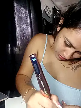 Latina sexy1 online show from February 24, 2026, 12:25 pm