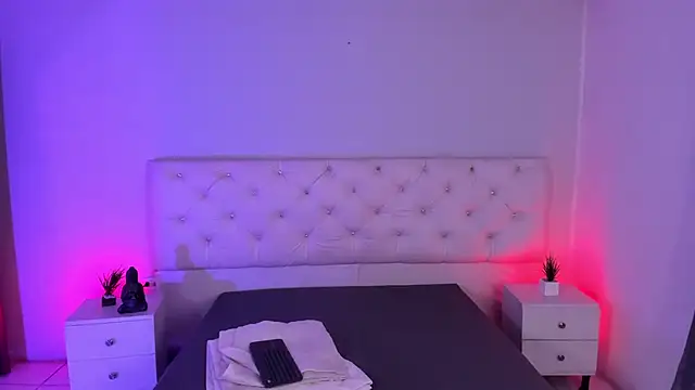 Aron cruz online show from November 27, 2025, 1:35 pm