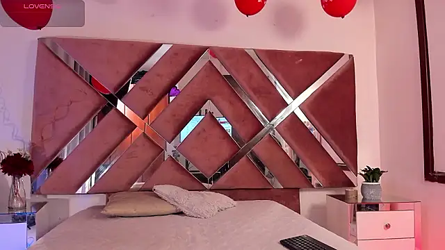 Snapshot of Aron_cruz chatting on February 21, 2026, 1:12 pm Aron cruz online show from February 21, 2026, 1:12 pm