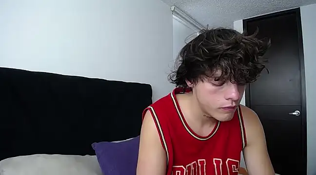 Santiago kiler online show from February 27, 2025, 6:31 pm