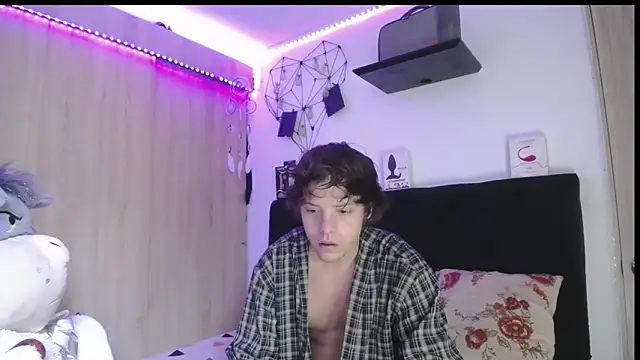 Santiago kiler online show from March 19, 2026, 12:09 pm