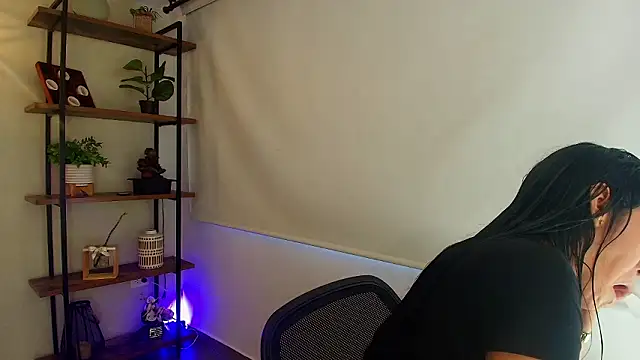 Sassy--Girl online show from March 11, 2026, 6:03 pm