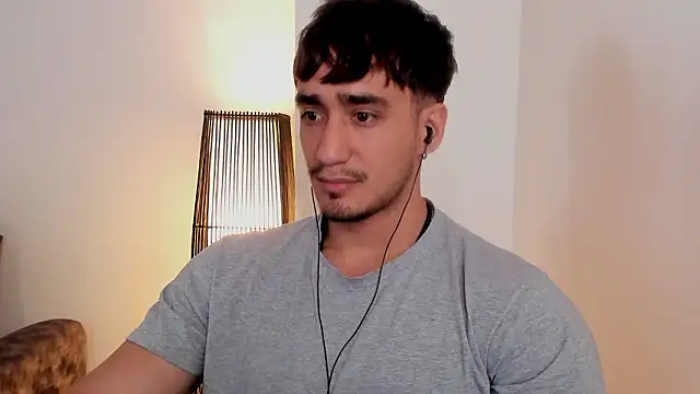 AlexRivera6 online show from February 13, 2026, 4:14 pm