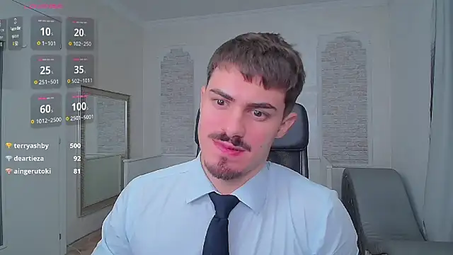 Snapshot of WilsonJules chatting on December 9, 2024, 10:52 pm WilsonJules online show from December 9, 2024, 10:52 pm