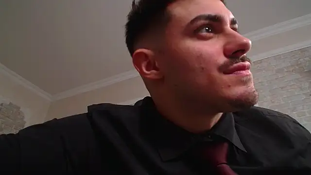 Snapshot of WilsonJules chatting on January 24, 2025, 9:37 pm WilsonJules online show from January 24, 2025, 9:37 pm