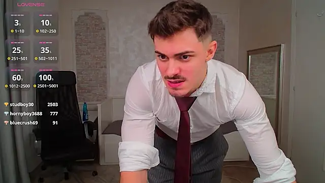 Snapshot of WilsonJules chatting on January 26, 2025, 10:35 pm WilsonJules online show from January 26, 2025, 10:35 pm