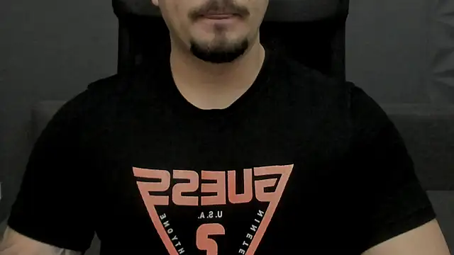 TonyWilcox online show from December 16, 2025, 6:29 am