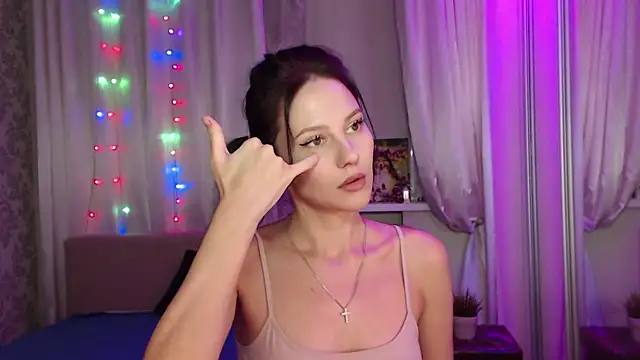 Snapshot of Zlata888 chatting on February 21, 2025, 8:16 pm Zlata888 online show from February 21, 2025, 8:16 pm