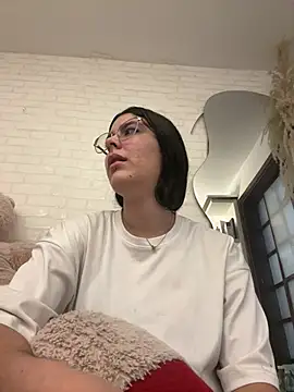 Snapshot of _Niah_ chatting on January 30, 2025, 8:10 pm Niah online show from January 30, 2025, 8:10 pm
