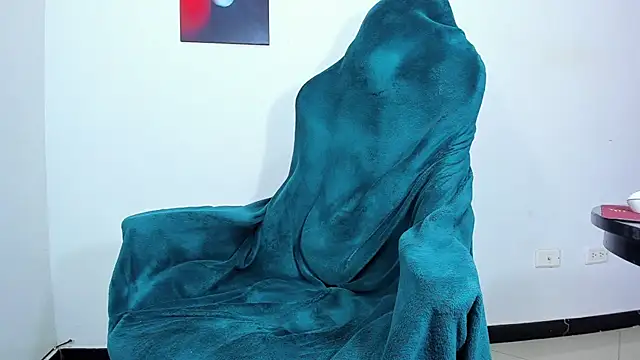 Snapshot of lazzon_bastion chatting on February 23, 2025, 8:00 pm lazzon bastion online show from February 23, 2025, 8:00 pm