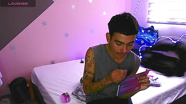 Snapshot of sorry-mom69 chatting on December 1, 2024, 6:08 pm sorry-mom69 online show from December 1, 2024, 6:08 pm