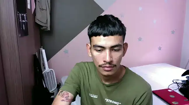 Snapshot of sorry-mom69 chatting on February 12, 2025, 5:48 pm sorry-mom69 online show from February 12, 2025, 5:48 pm