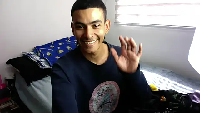 Snapshot of sorry-mom69 chatting on November 3, 2025, 5:36 pm sorry-mom69 online show from November 3, 2025, 5:36 pm