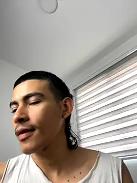 Snapshot of sorry-mom69 chatting on November 10, 2025, 2:27 pm sorry-mom69 online show from November 10, 2025, 2:27 pm