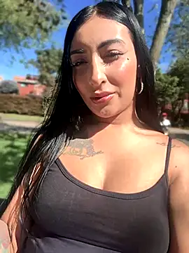 Kathy bella18 online show from October 15, 2025, 1:55 pm