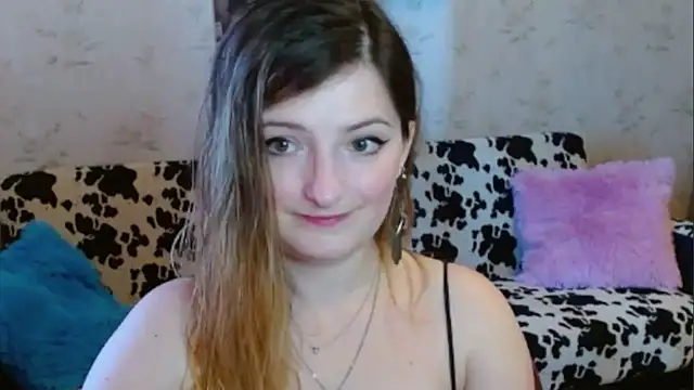 Snapshot of Arielsssplash chatting on September 24, 2025, 7:01 am Arielsssplash online show from September 24, 2025, 7:01 am