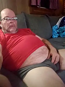 mrwizard4570 online show from April 15, 2026, 3:35 am