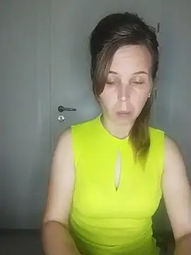 Snapshot of loveis007 chatting on September 19, 2025, 9:15 pm loveis007 online show from September 19, 2025, 9:15 pm