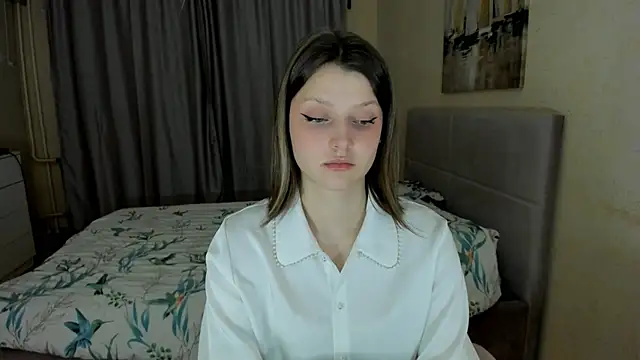 Snapshot of SoniNesti chatting on October 10, 2025, 2:49 pm SoniNesti online show from October 10, 2025, 2:49 pm