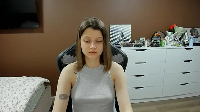 SoniNesti online show from March 31, 2026, 3:12 pm