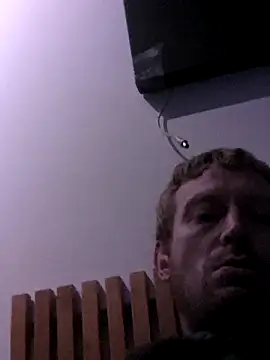 Snapshot of rippedbritish chatting on November 7, 2025, 6:30 pm rippedbritish online show from November 7, 2025, 6:30 pm